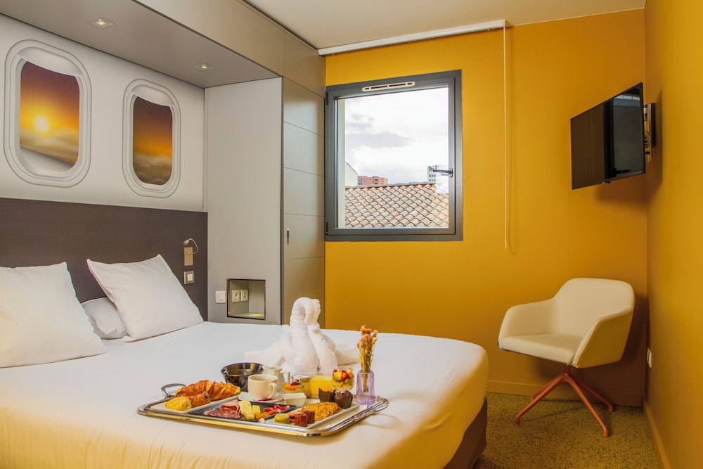 2 Bedrooms, Apartment, 3 Double Beds