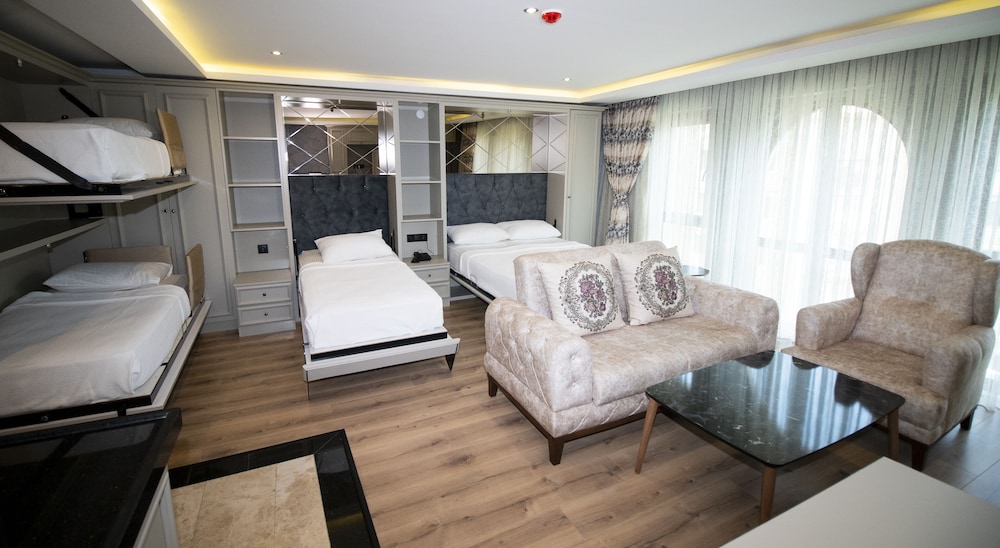 Hotel Buyuk Hamit 23/31