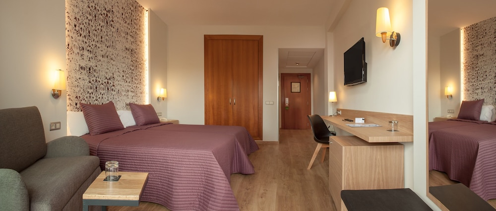 RH Princesa Hotel and Spa 34/65