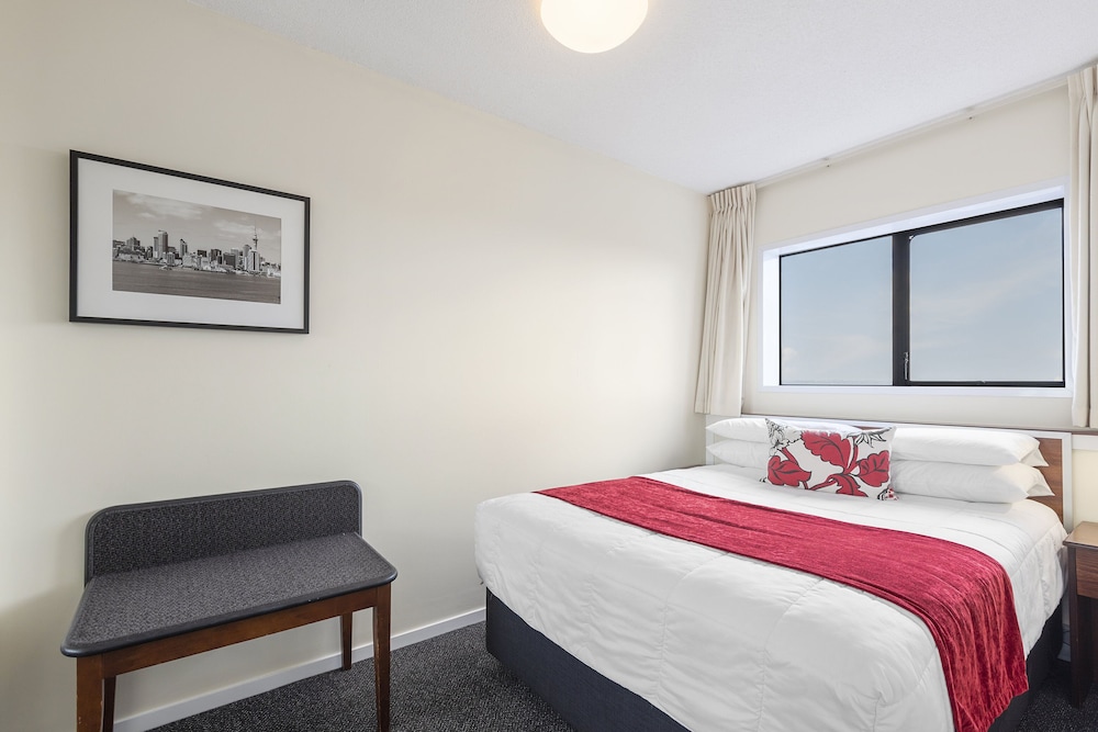 2 BEDROOMS, APARTMENT, BALCONY