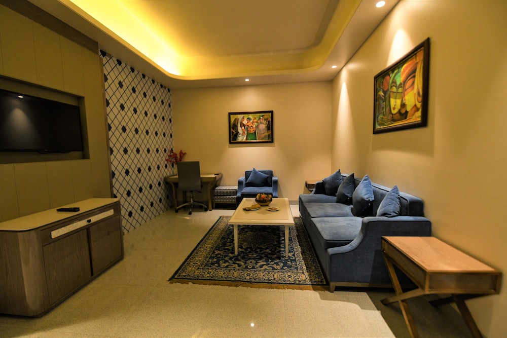 Stardom Hotels & Resort 29/48