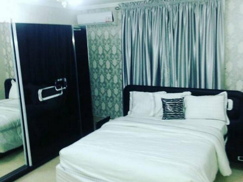 Tenache Hotels 17/34