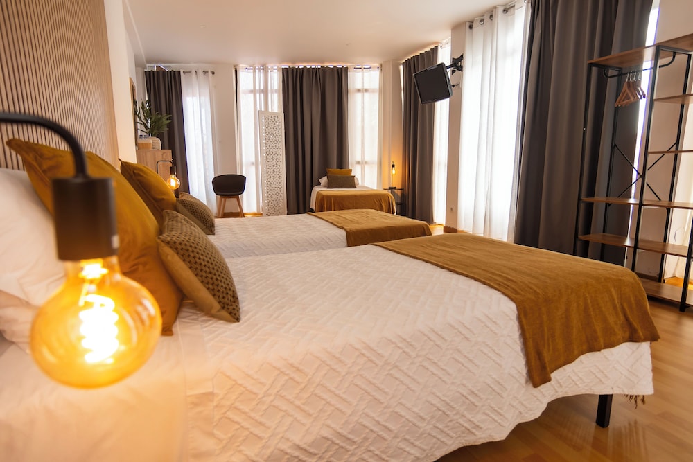 Central Guest House 9/50