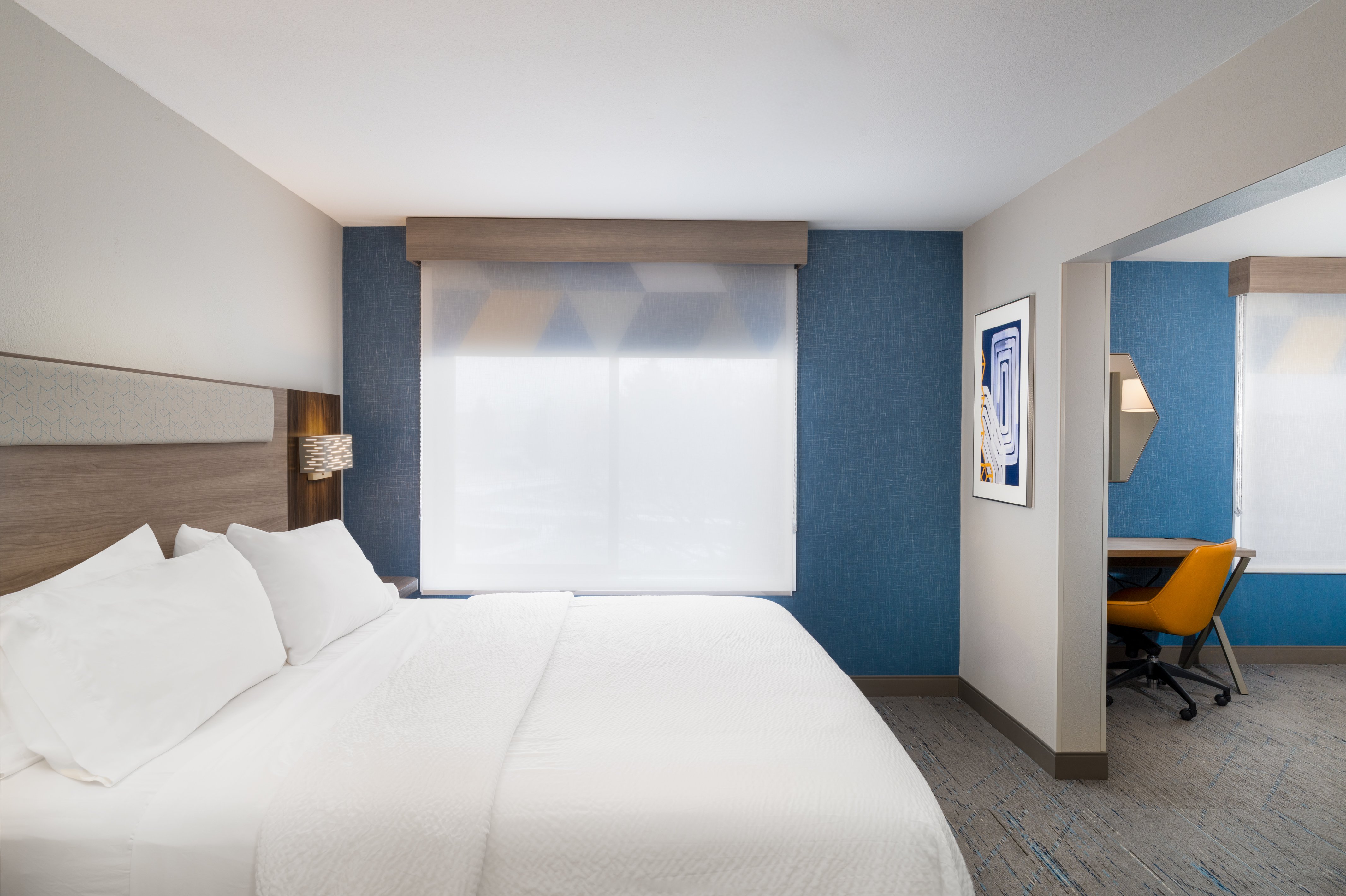 HOLIDAY INN EXPRESS HOTEL AND SUITES BOZEMAN WEST 18/75