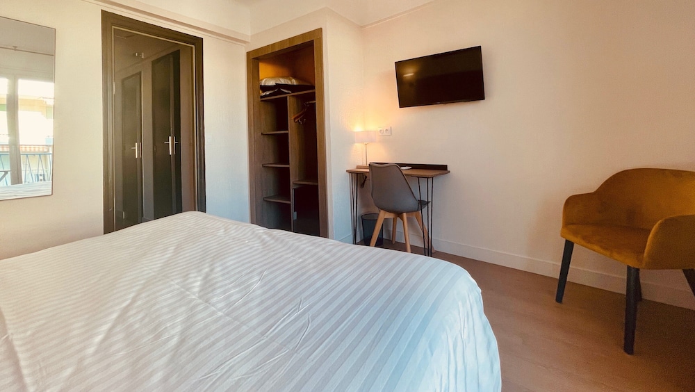 Hotel Courbet 14/60