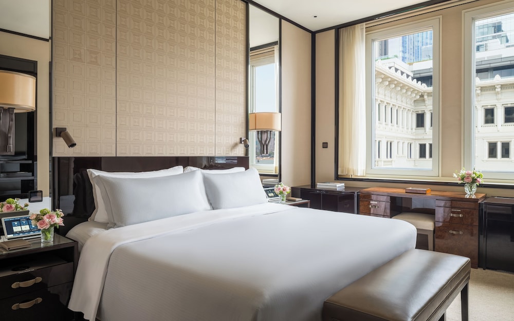 Courtyard, Superior, Suite, King Bed