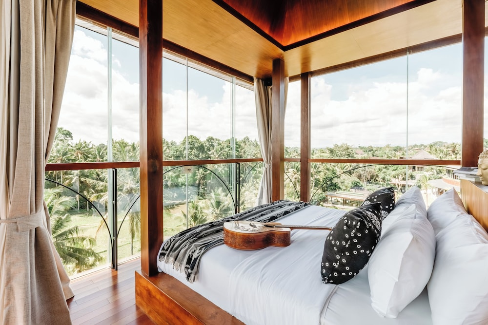 Sky, Suite, King Bed