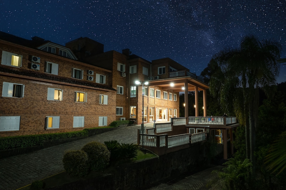 Farina Park Hotel 3/50