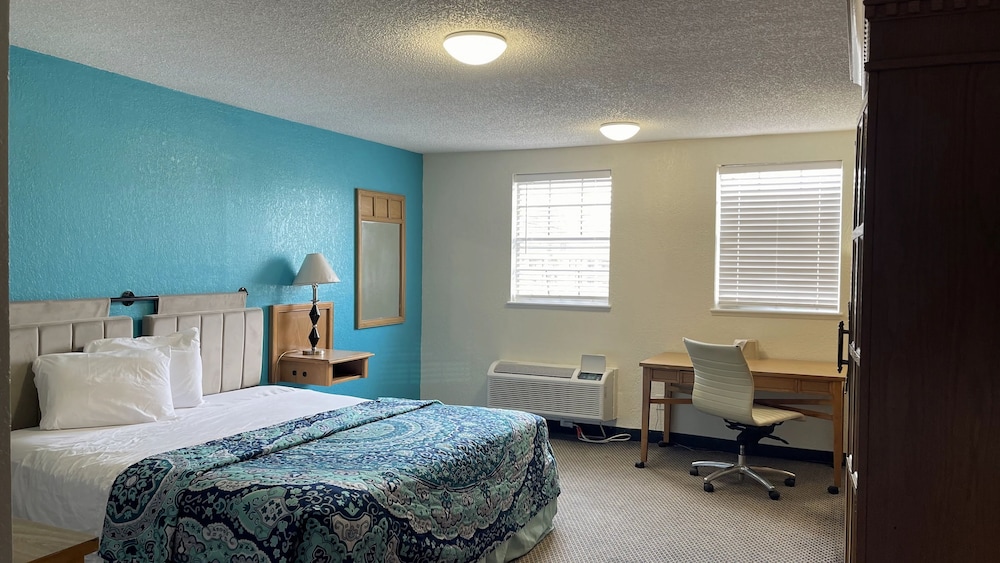 APM Inn and Suites Jacksonville (ex Stars Rest Inn) 12/41