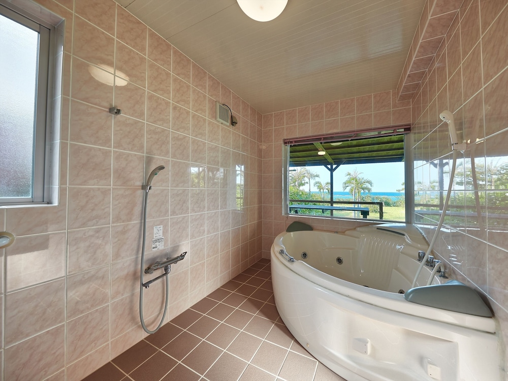 Nagahama Beach Resort Kanon 43/43