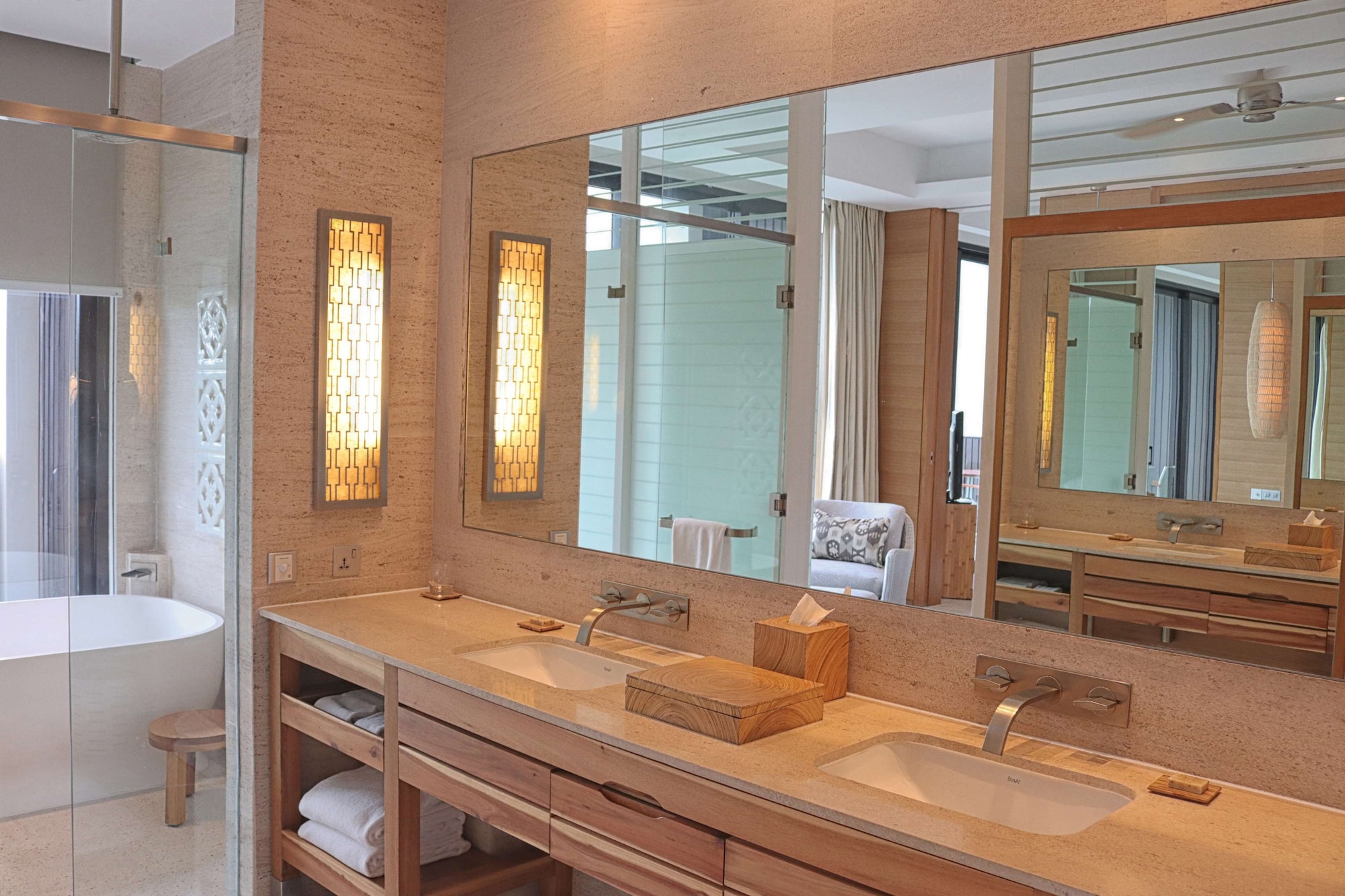 Regency, Suite, King Bed، Hyatt Regency Danang Resort And Spa 5/7