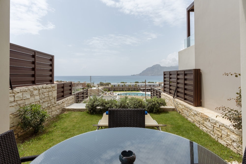 Plakias Cretan Resorts 35/65
