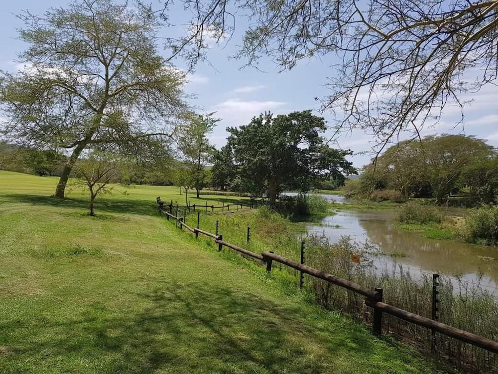 Sabi River Sun Resort 35/44