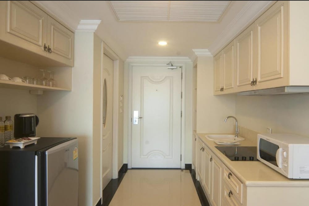 Lk Noble Suite 26/26
