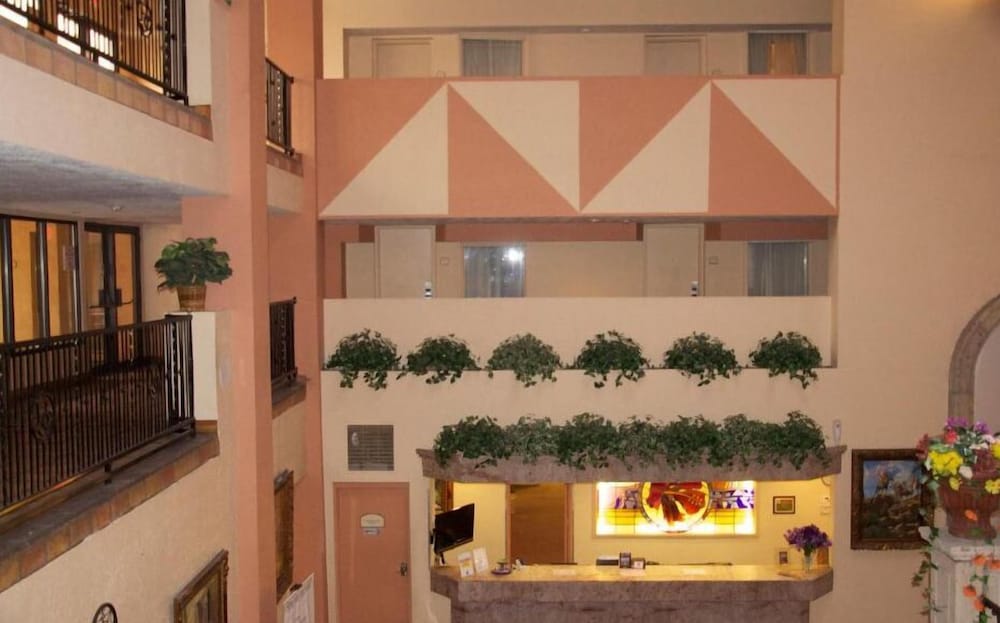 Barcelona Suites 6/46