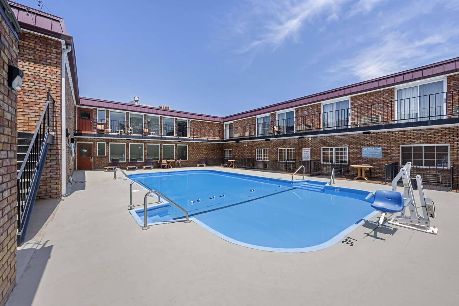 Quality Inn & Suites Lincoln South 18/26