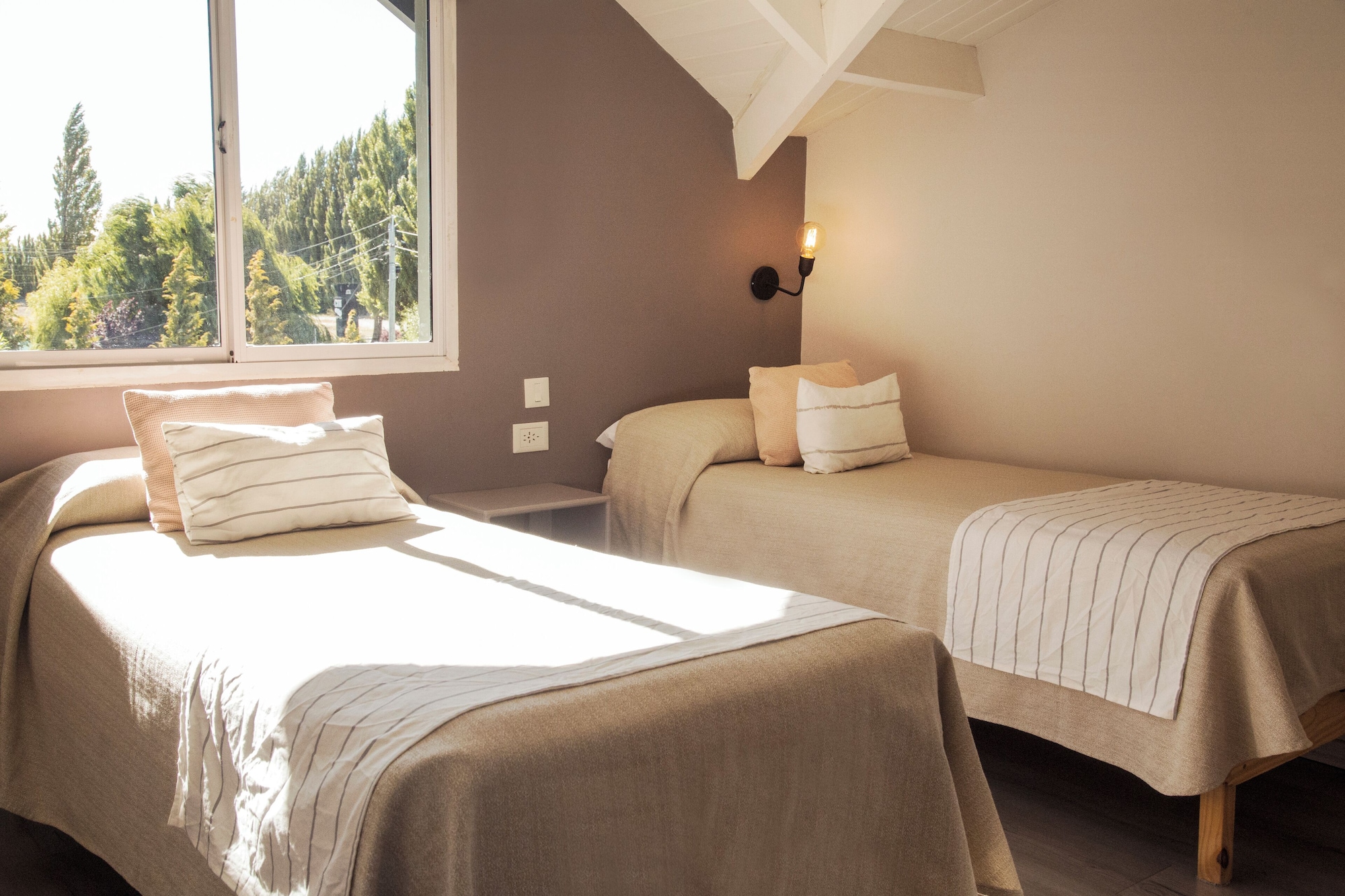 2 BEDROOMS, SUPERIOR, APARTMENT