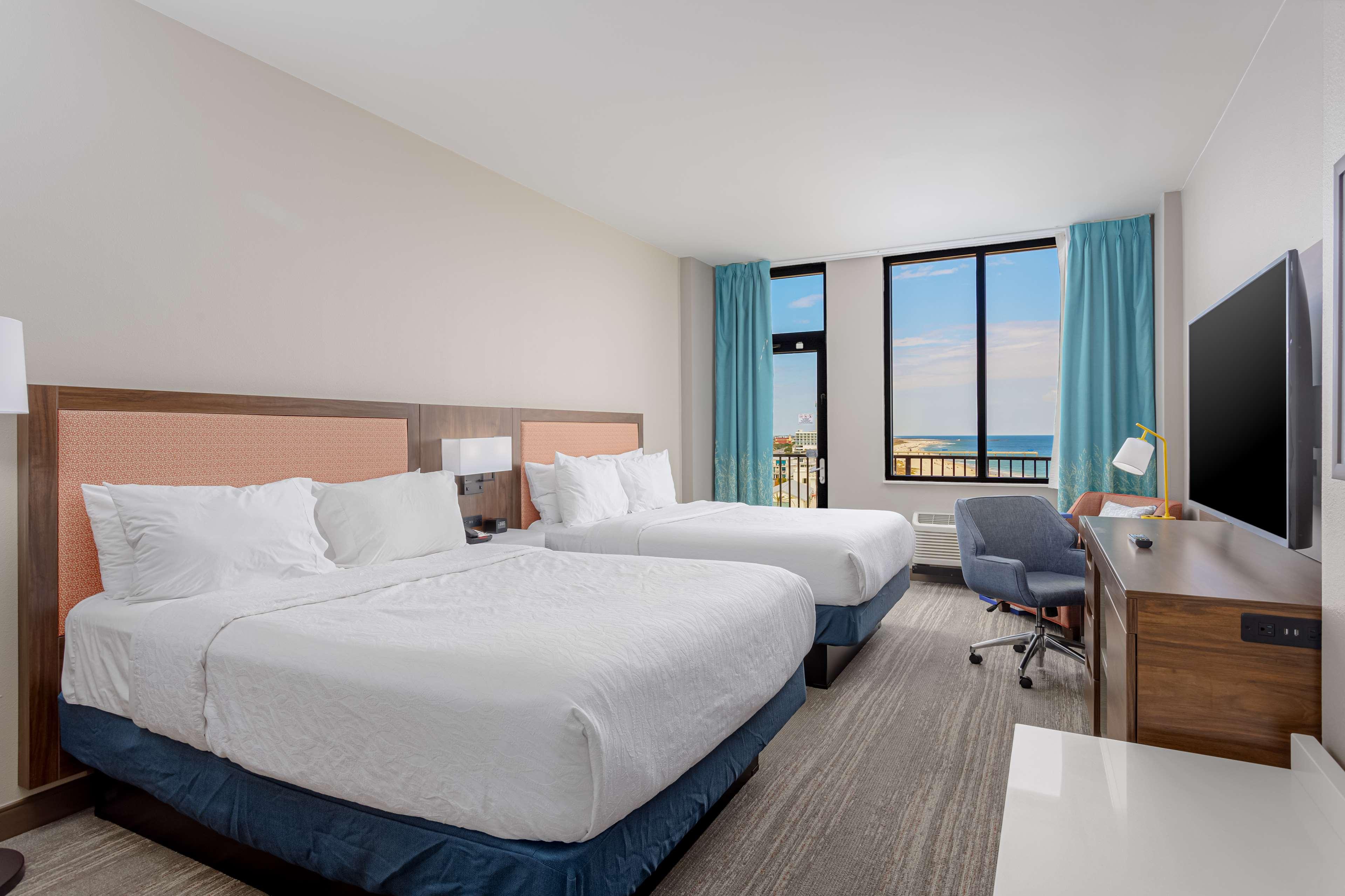 Room, 2 Queen Beds, Side View, Balcony