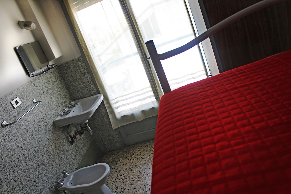 Hotel Montefiore 35/35