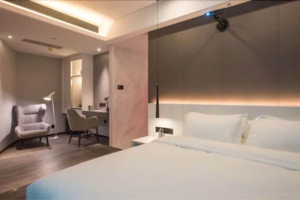 Mercure Hangzhou Qianjiang 20/67