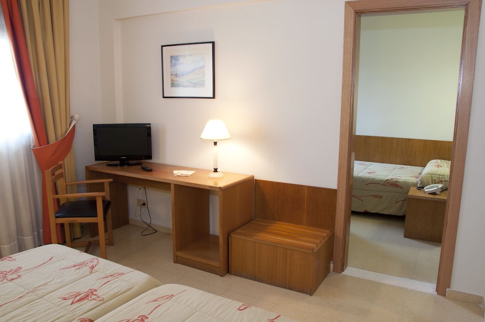 Alhama Hotel 57/64