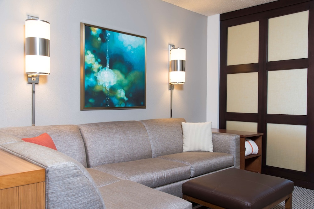 Hyatt Place Lexington 41/59