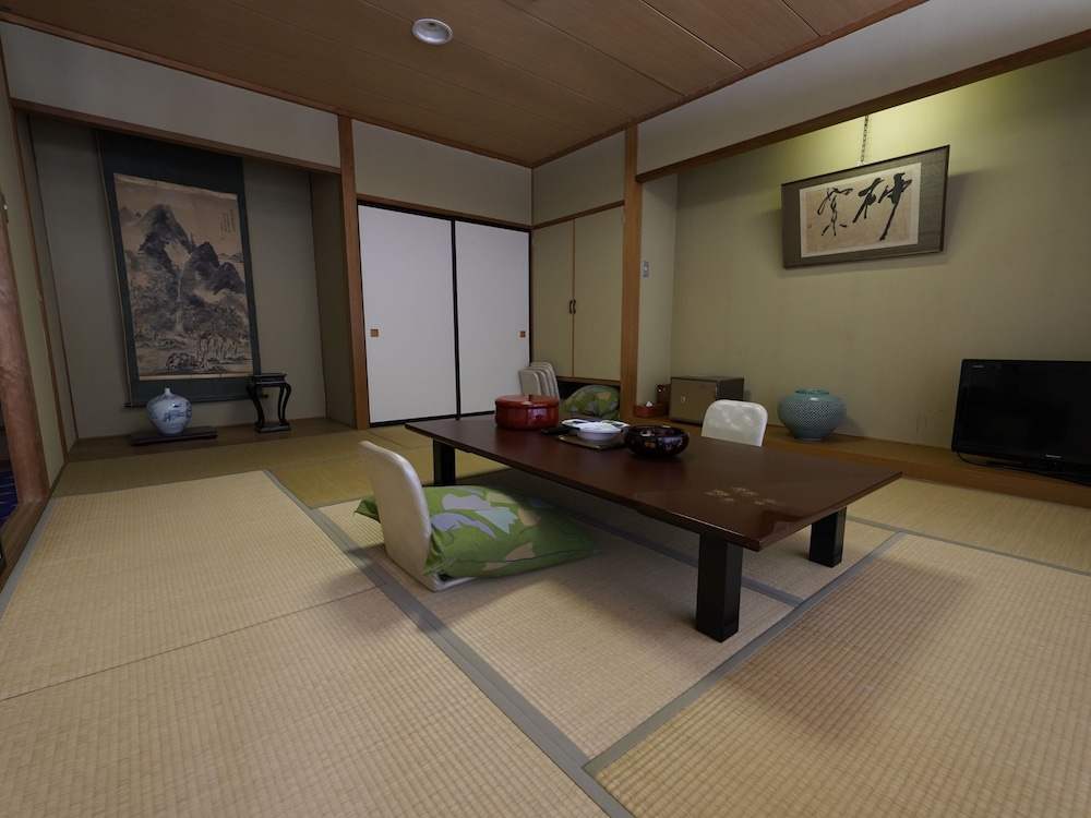 MORI NO RYOTEI MOUNT BANDAI 25/34