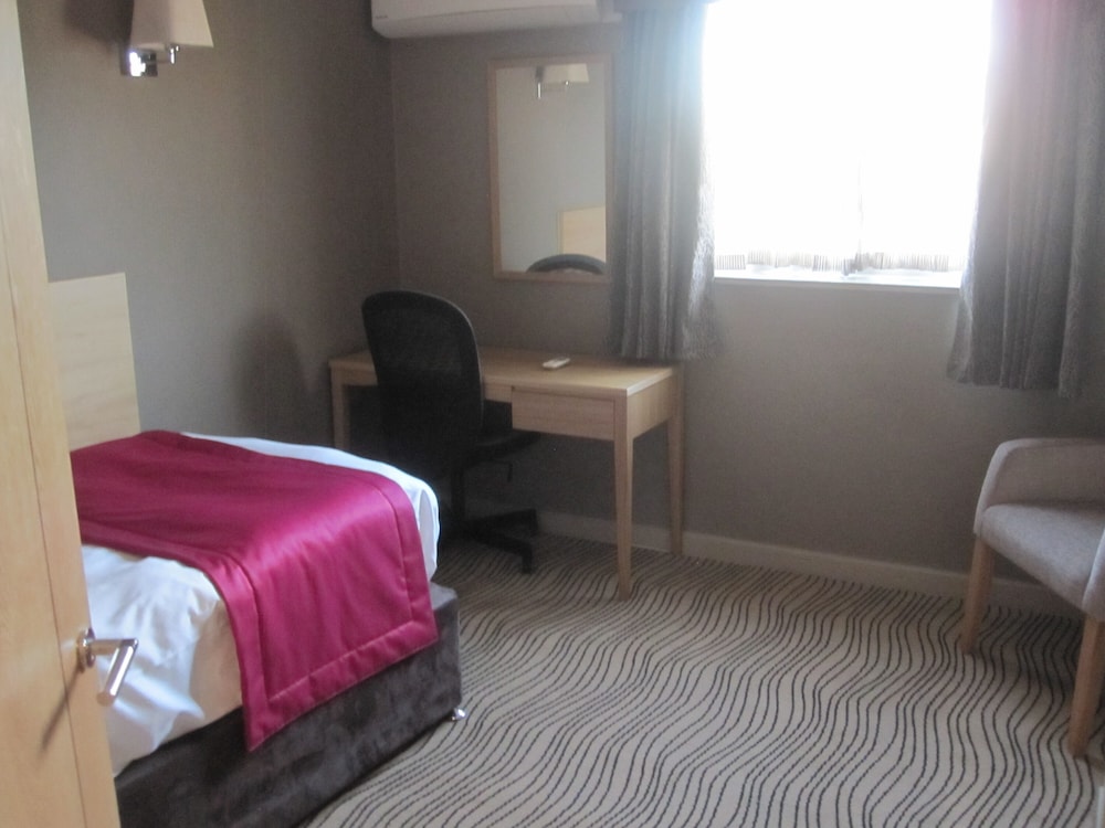Best Western Heath Court Hotel 11/56