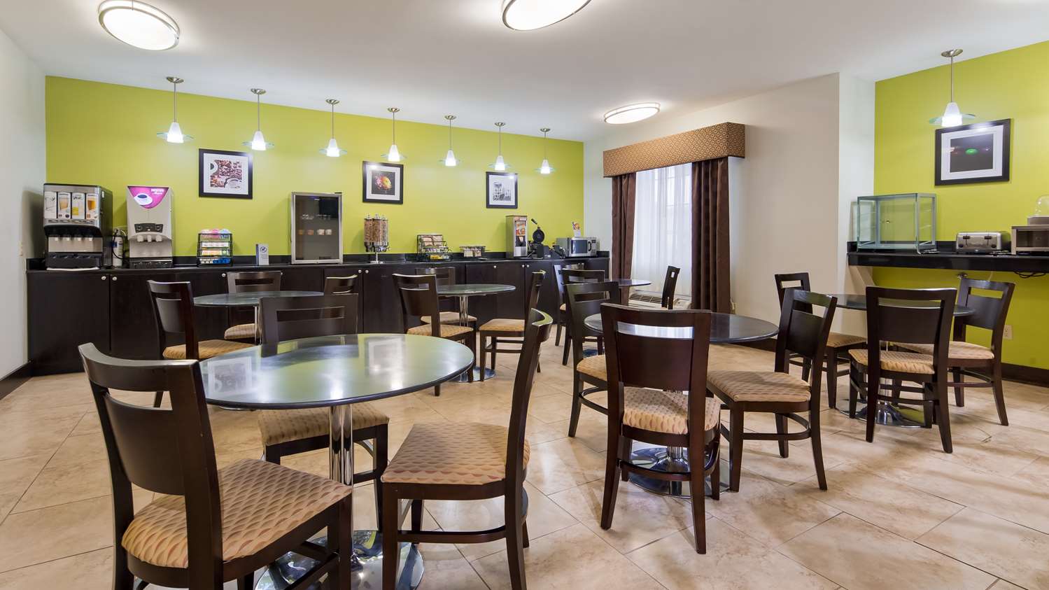 Best Western Plus Deridder Inn Suites 33/41