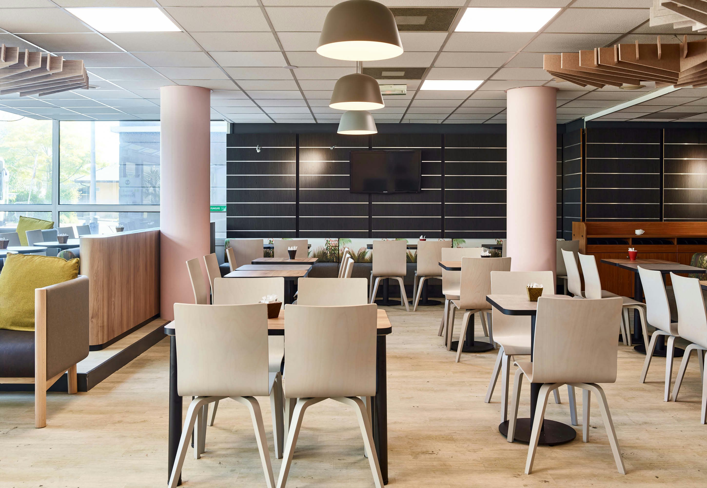 B&B HOTEL Paris Nord 2 CDG Aeroport 30/34
