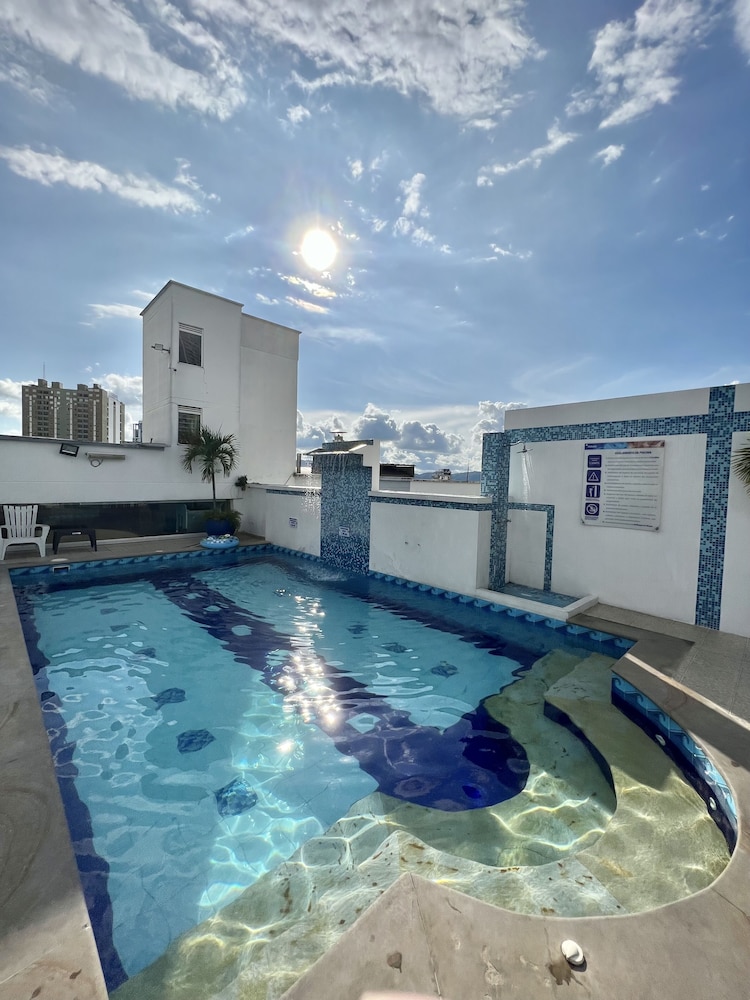 Hotel Buena Vista Express 68/70