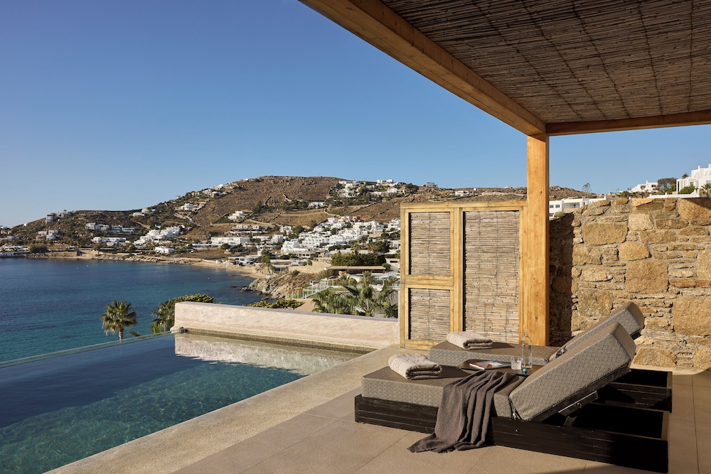 Amazon Mykonos Resort And Spa 22/46