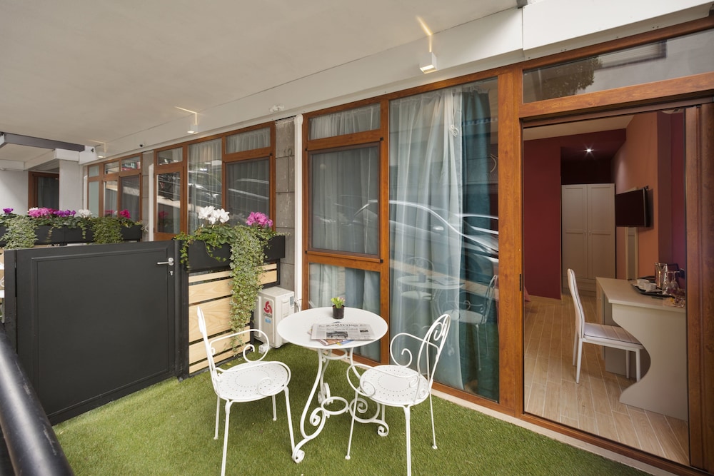 B&B Sorrento Queen 41/50