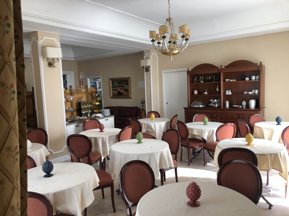 Hotel D Apos Angelo Palace 34/47