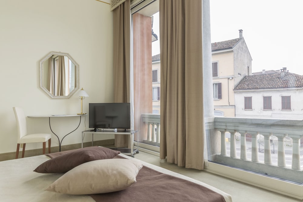 Hotel Ponte di Rialto 33/50