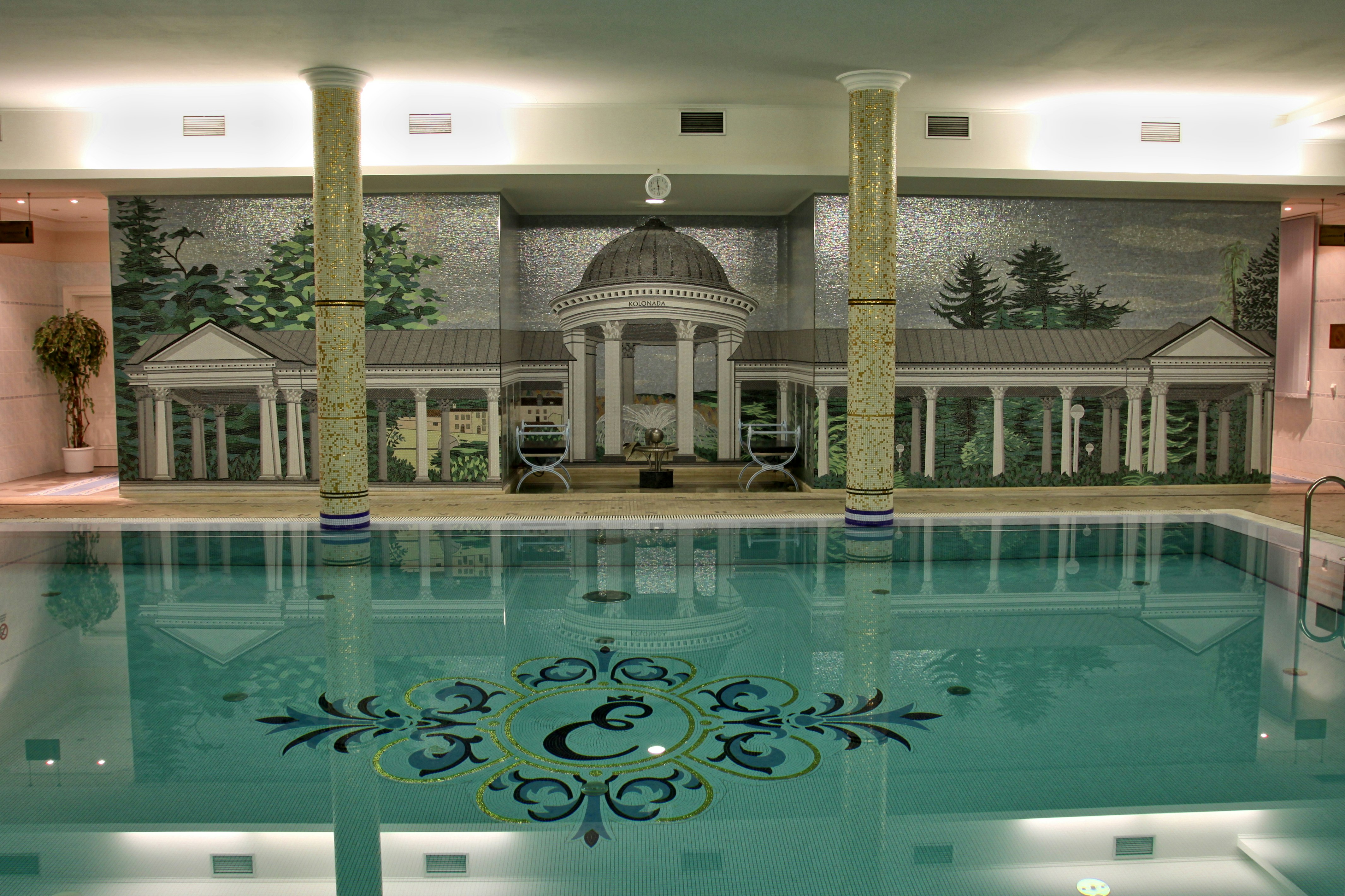 Esplanade Spa and Golf Resort 6/16