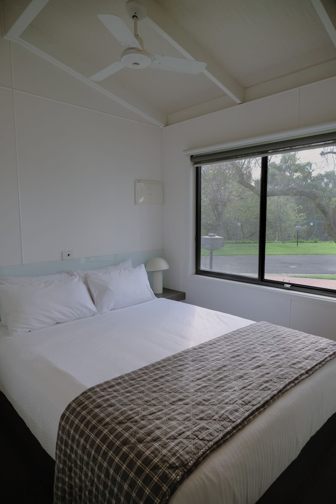 2 Bedrooms, Deluxe, Villa, 1 Queen and 2 Bunk Beds