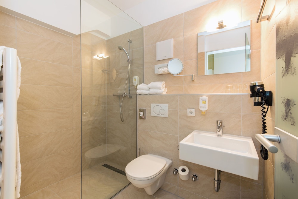 Basic Hotel Innsbruck 19/48
