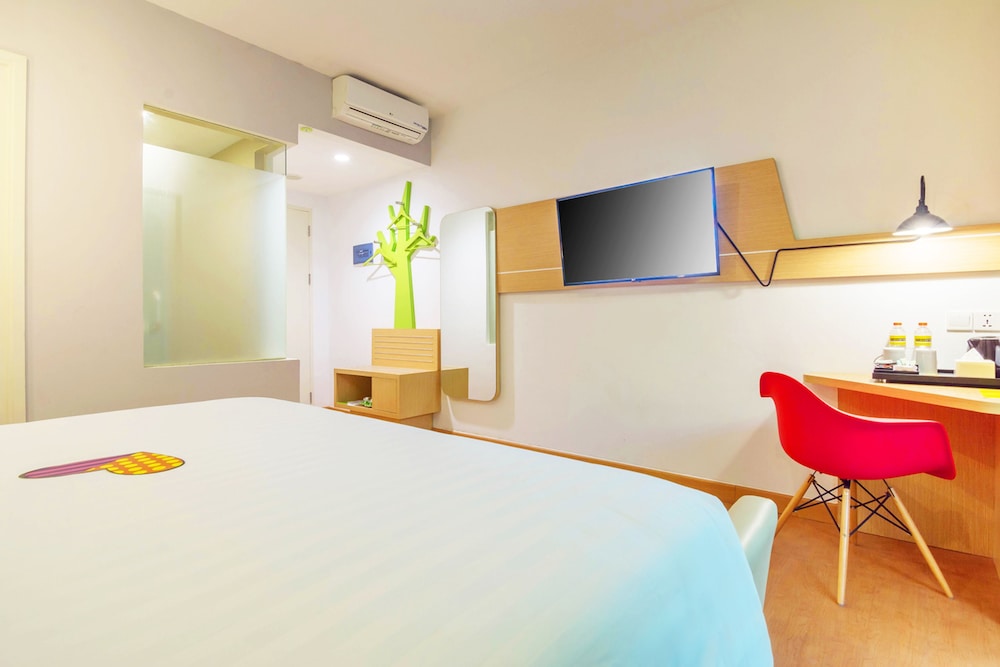 MaxOneHotels.com at Resort Makassar 23/57
