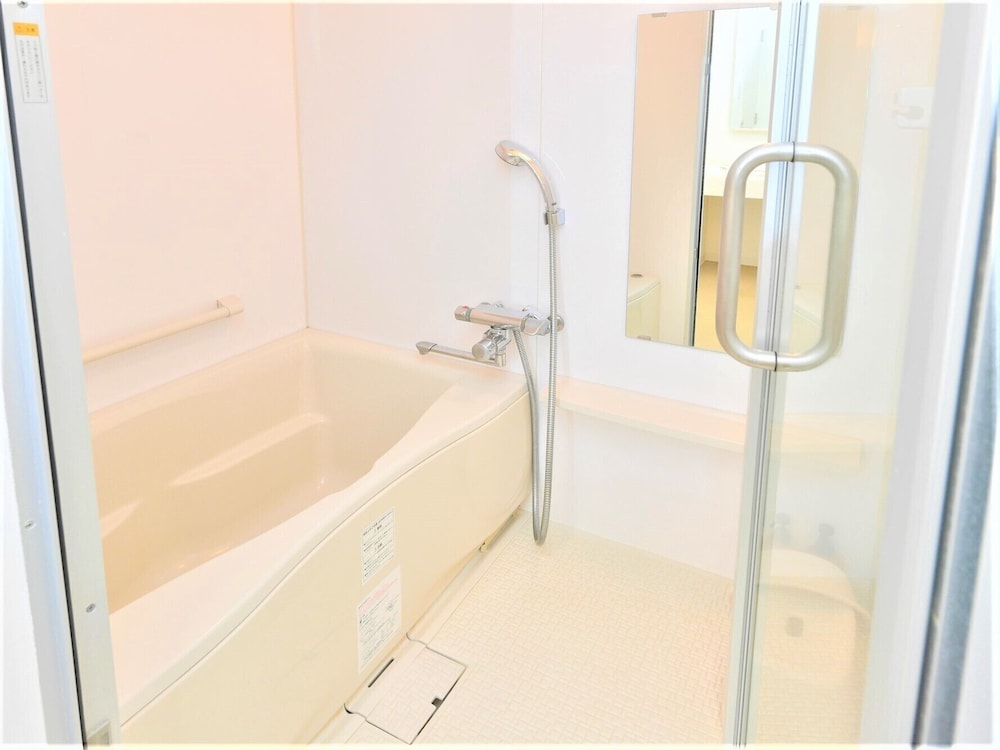 J HOTEL Rinku 48/50