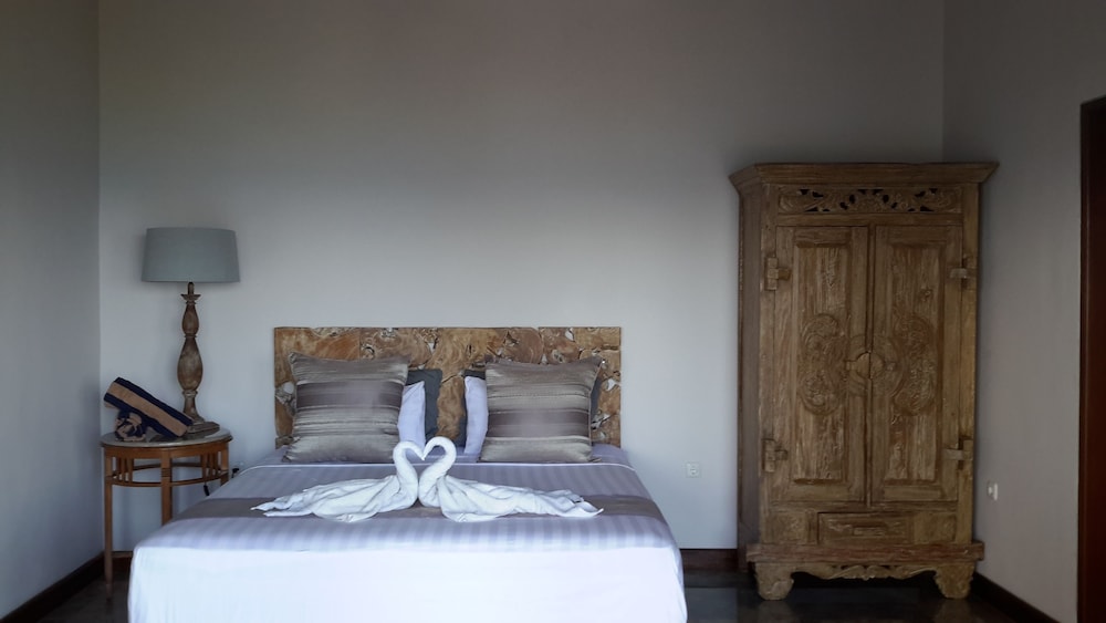 Amed Beach Villa 9/49