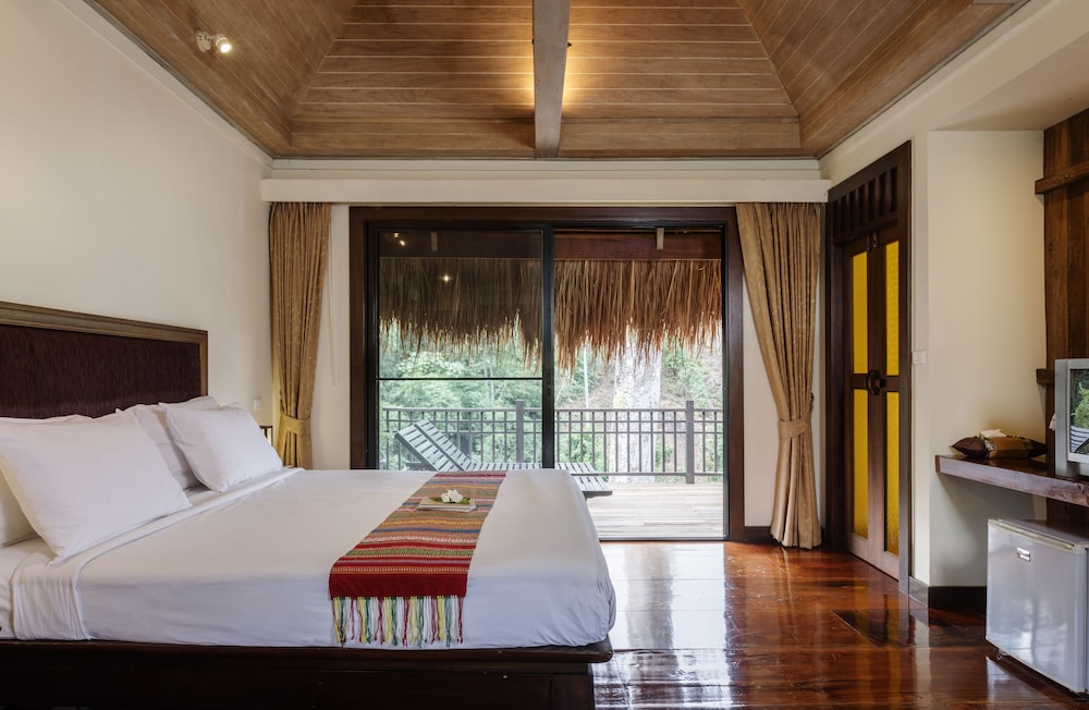 RAI SAENG ARUN RESORT 8/50