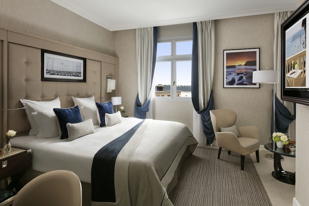 Hotel Barriere Le Grand Hotel Dinard 26/83