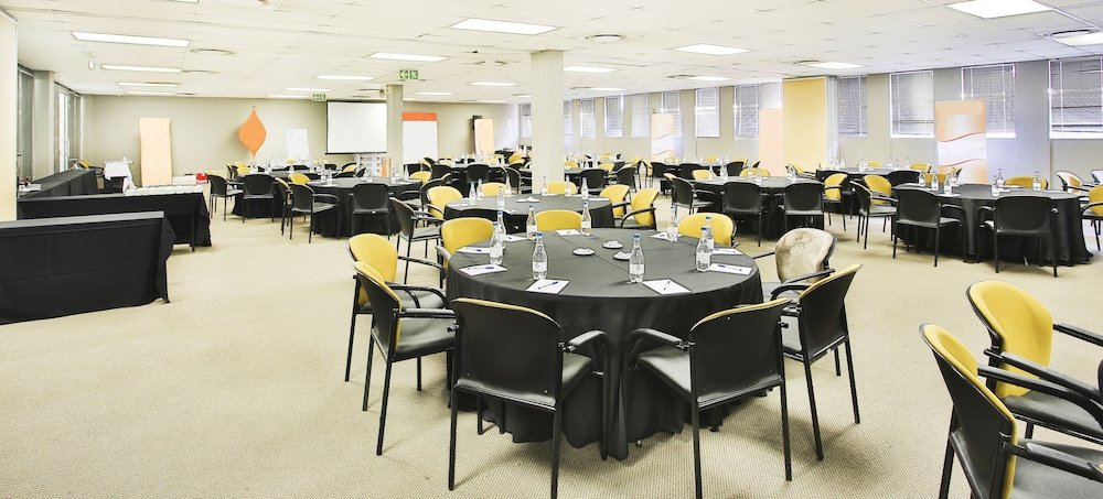 RH Hotel Pretoria 40/49