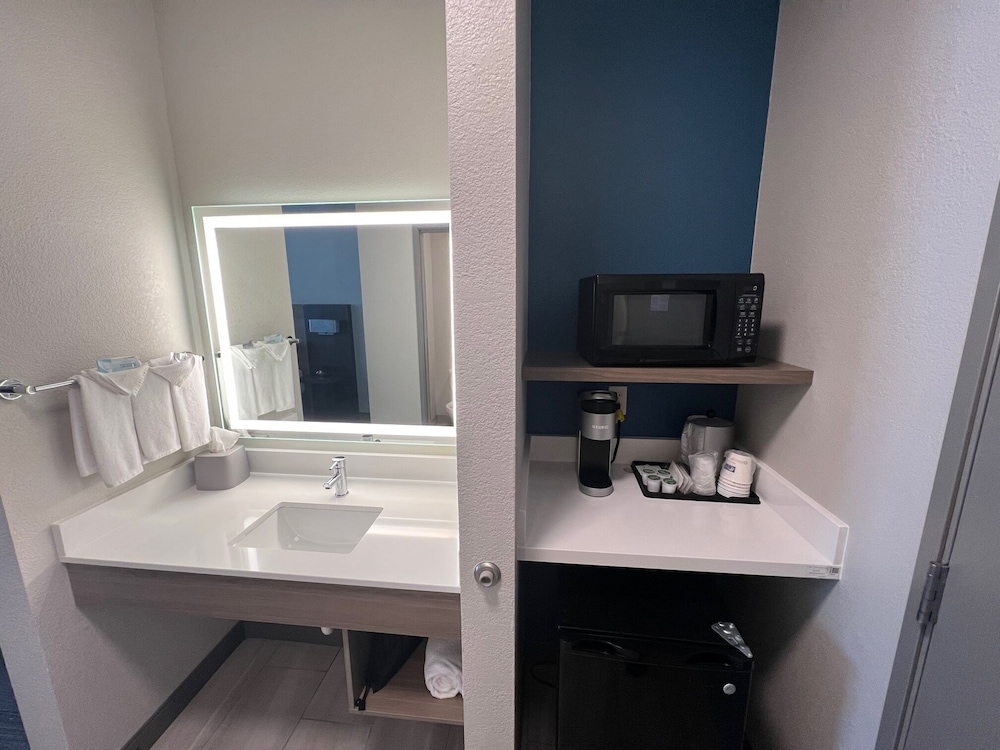 suite, 2 queen beds