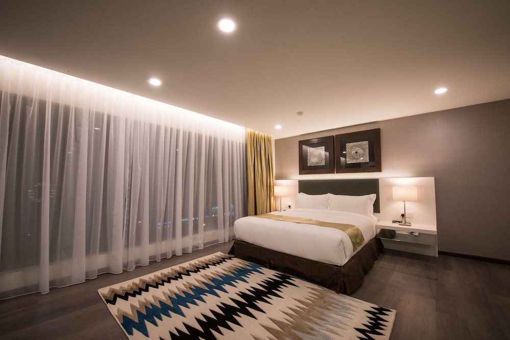 Asiatic Hotel 19/50