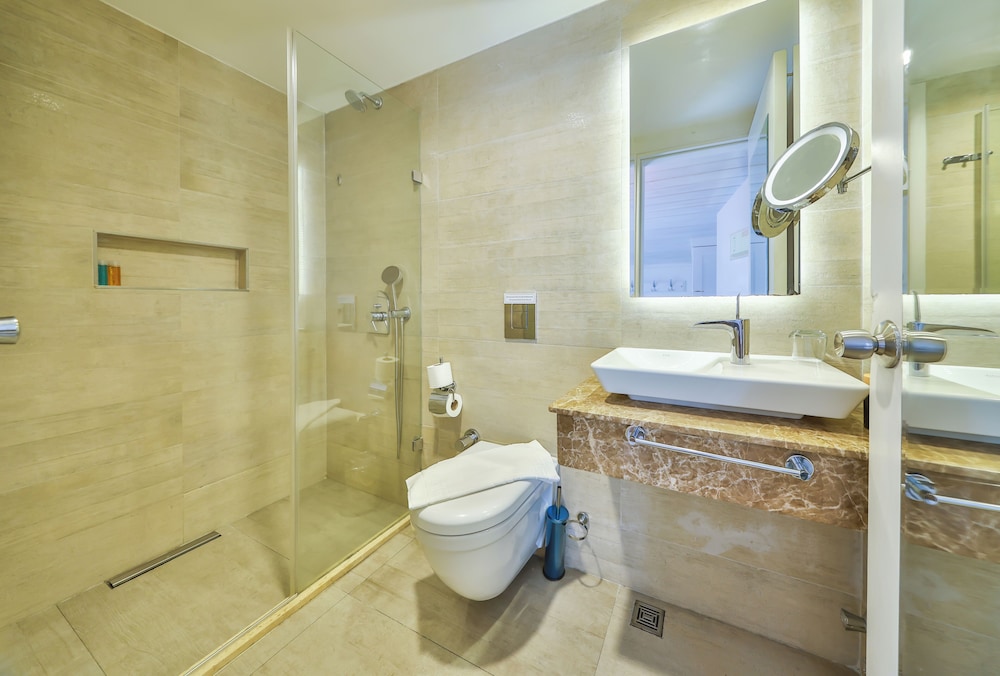 Livia Hotel 54/57