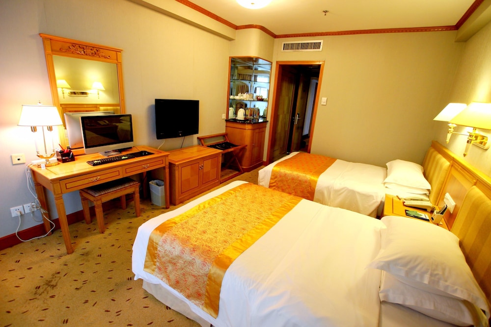 Excemon Beihai Beach Hotel 5/28