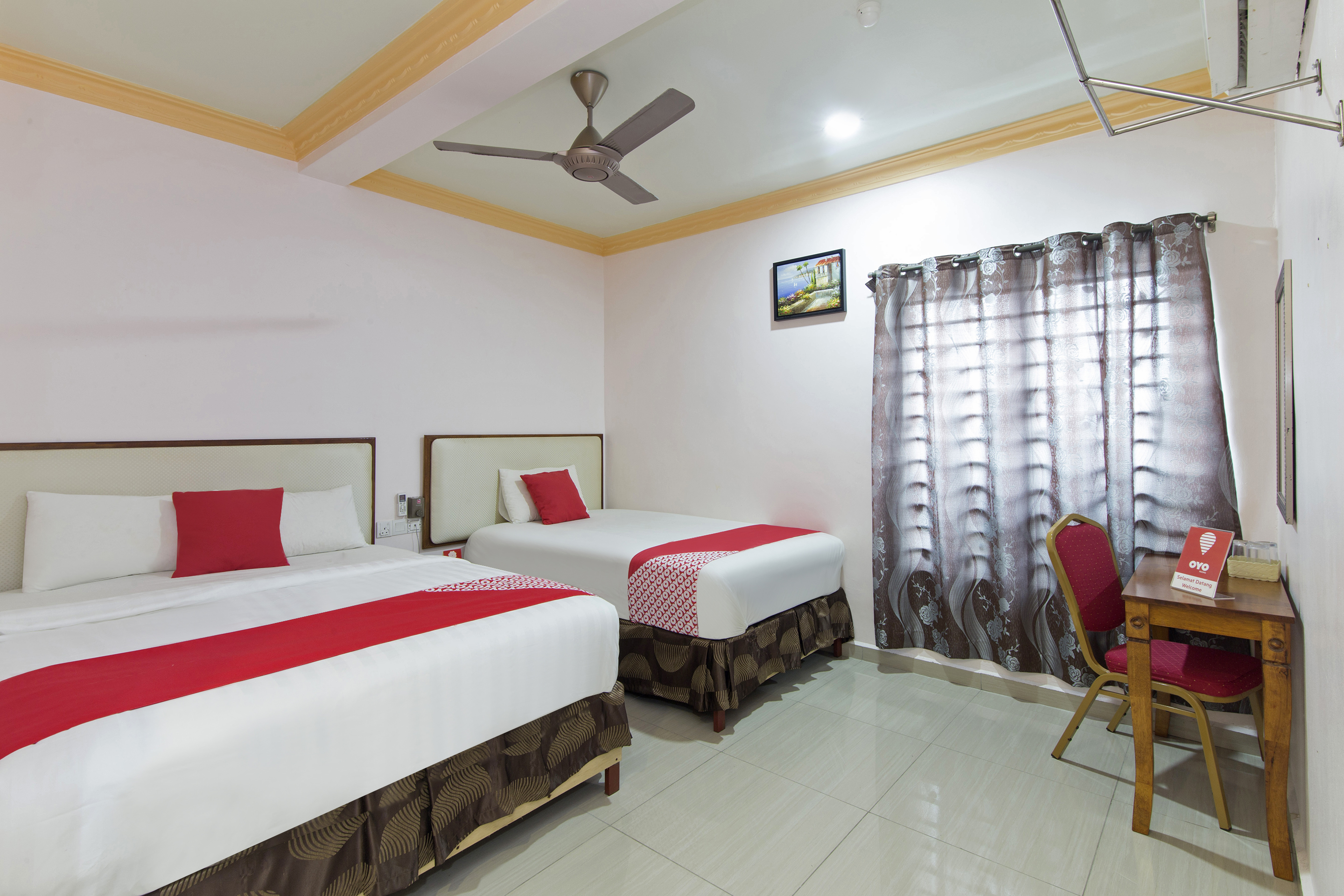 Hotel O SMC Alam Avenue 12/27