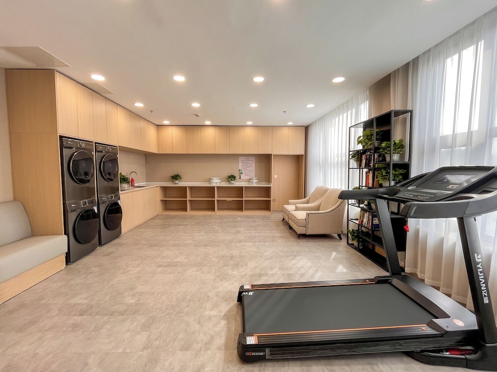Joyful Star Hotel Pudong Airport Chenyang 40/58